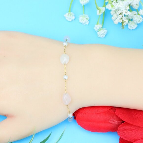 Chic & Stylish Bracelet – A Thoughtful Gift for Women and Girls, DYC1593 - Picture 1 of 11